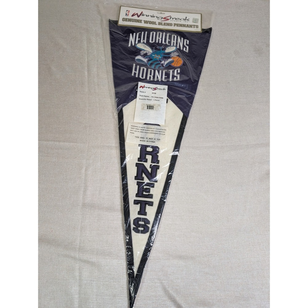 Winning Streak Pennant NBA New Orleans Hornets Navy NWT Wool Blend Embroidered